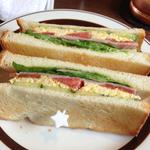 ハムと野菜とタマゴのトーストサンド(星乃珈琲店 新宿東口店)
