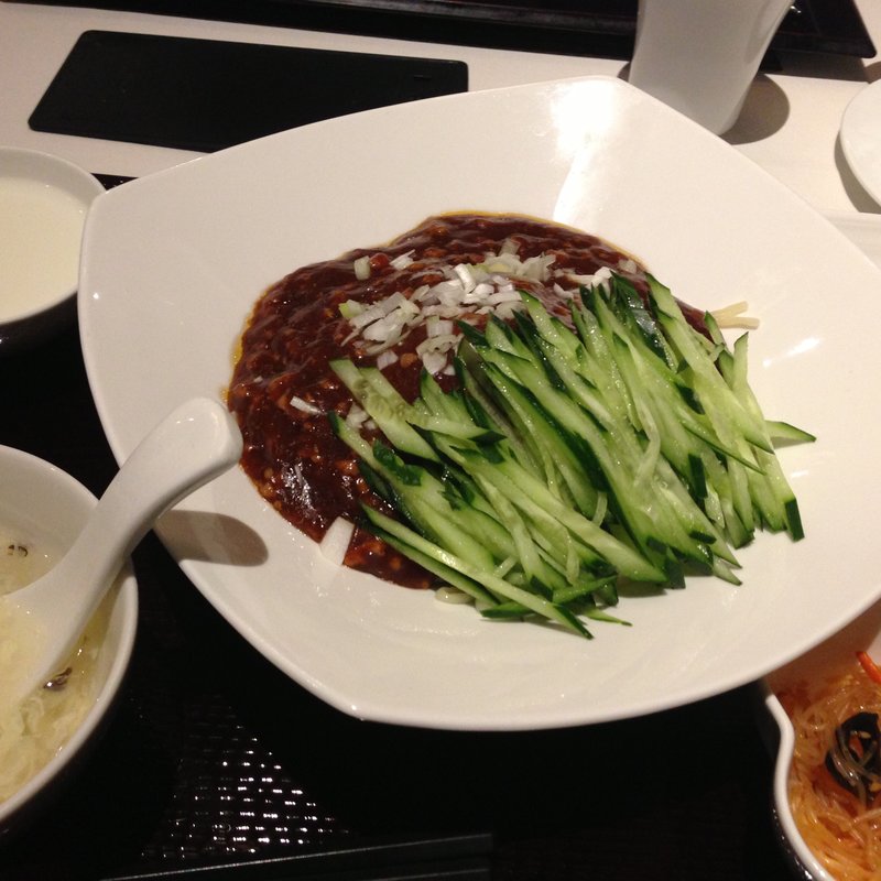 ジャージャー麺(御膳房 （ゴゼンボウ）)