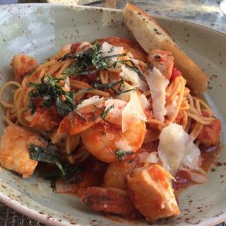 Seafood pasta(House Without A Key)