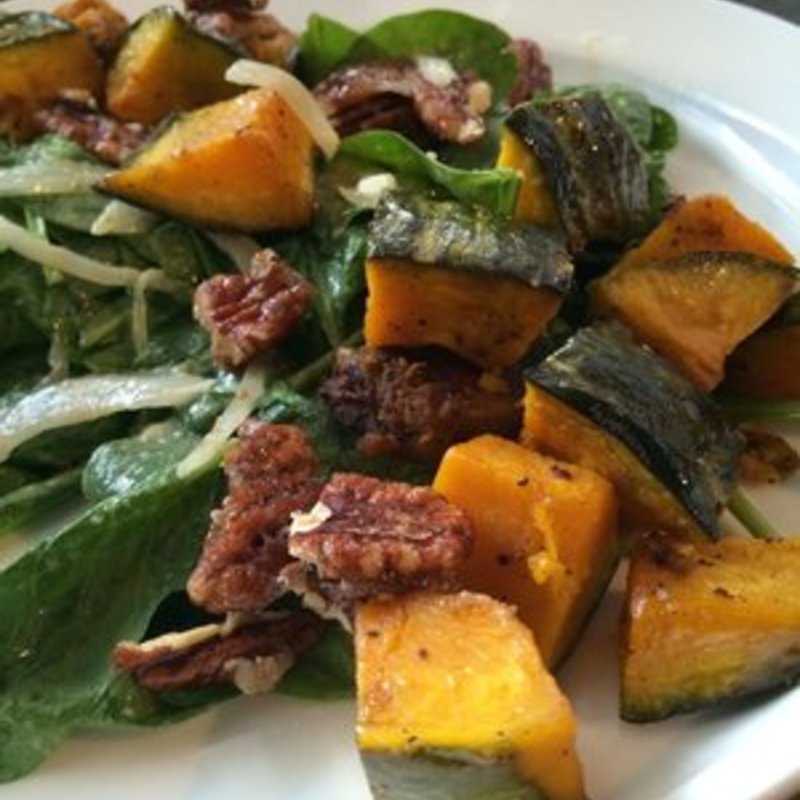 Kabocha Spinach Salad(The nook neighborhood bistro)