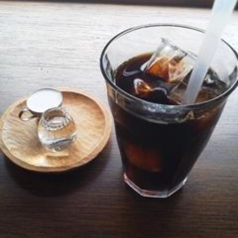 アイスコーヒー(月と六ペンス （ツキトロクペンス）)