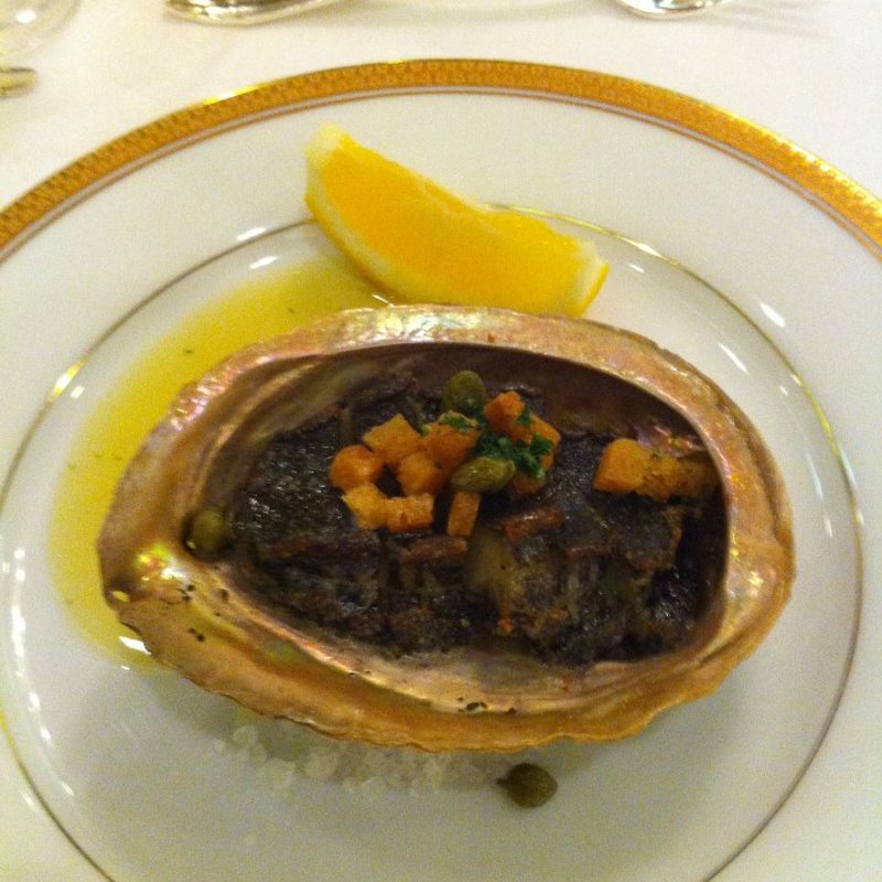 鮑ステーキ(志摩観光ホテル)