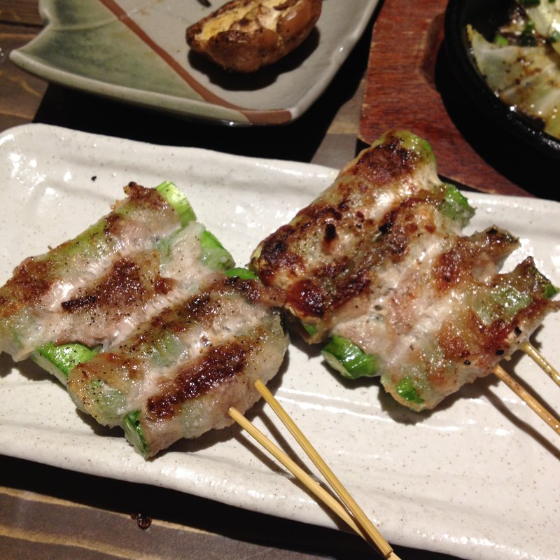 アスパラの肉巻き(焼き鳥とおばんざい コテツ)