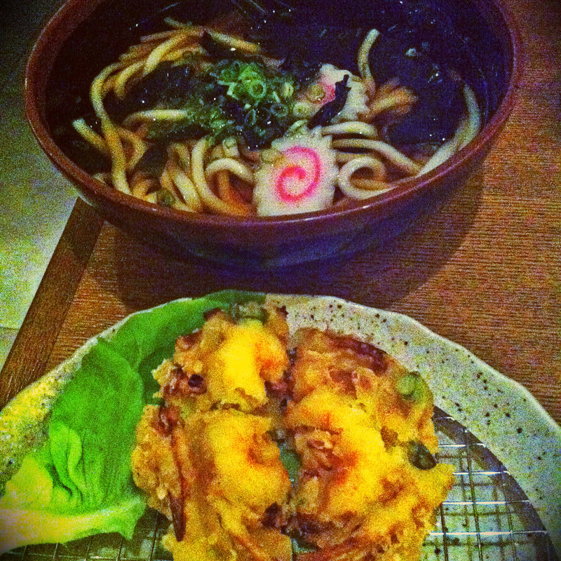 海老と野菜かき揚げうどん(Sushi Tei(Holland Village))