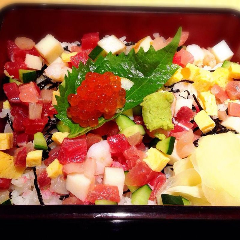 海鮮重とおうどんのセット(吉祥 池袋西武店 （きっしょう）)