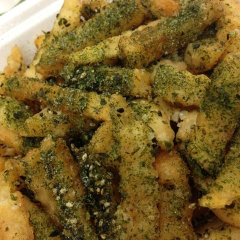 Furikake garlic fries(Mango Grill)