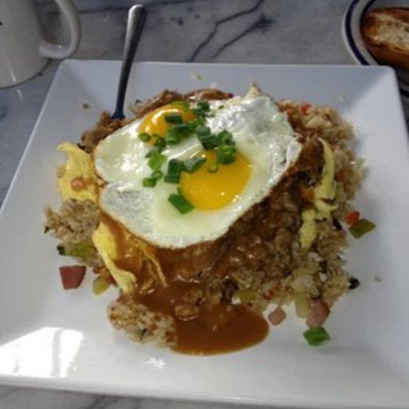 Kalua pork moco (Keoni by Keo’s)