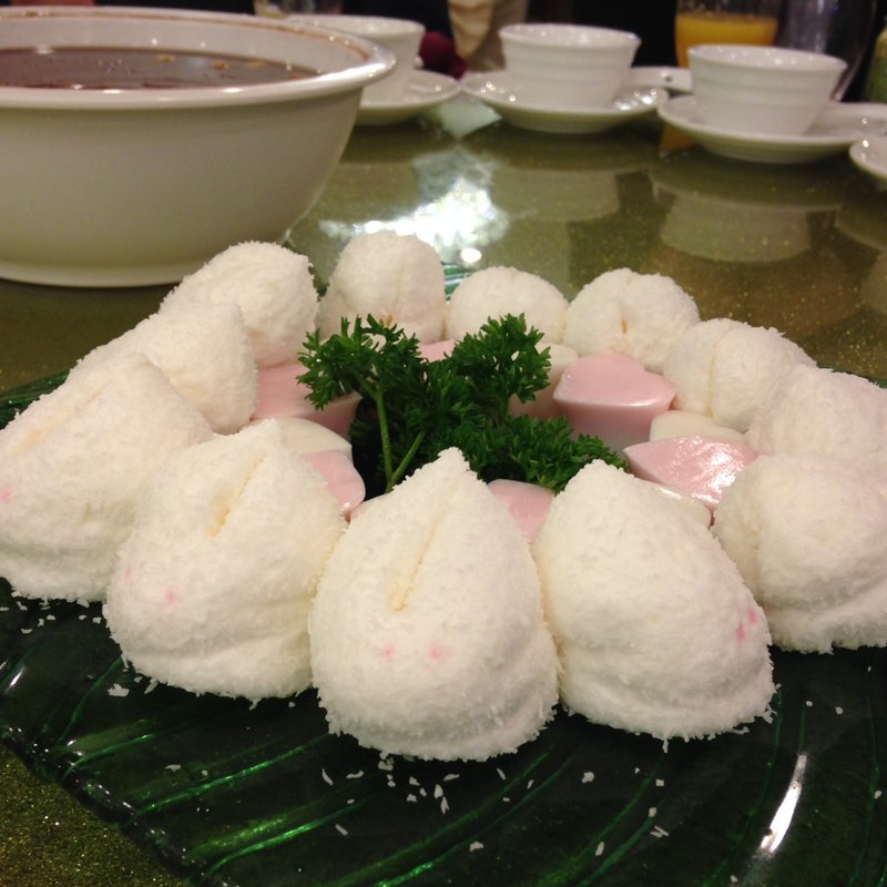 2色うさぎちゃん（マシュマロ）(鴻星海鮮酒家)