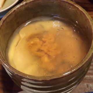 ウニと松茸の茶碗蒸し(すなが)