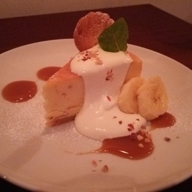 アーモンドとホワイトチョコのチーズケーキ(コトカフェ)