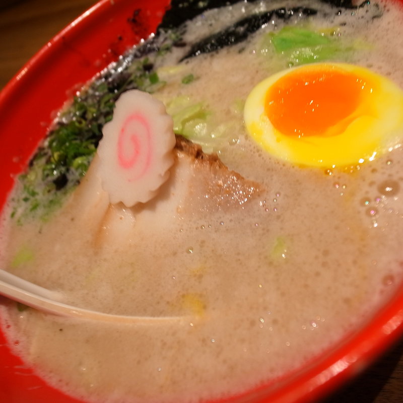 醤油とんこつ(五行)