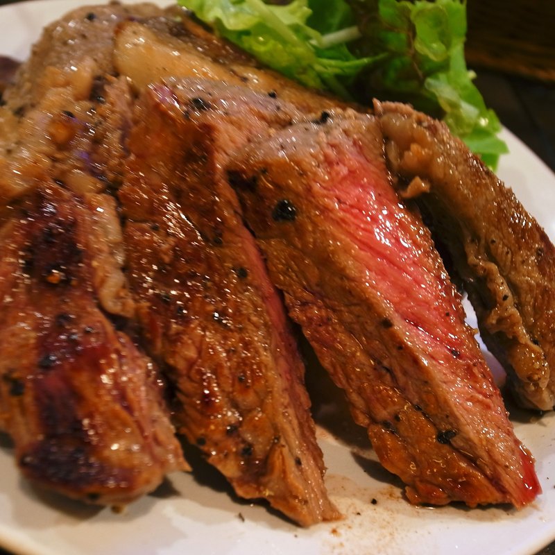 いろんな肉盛り350g(京都ダイナー)