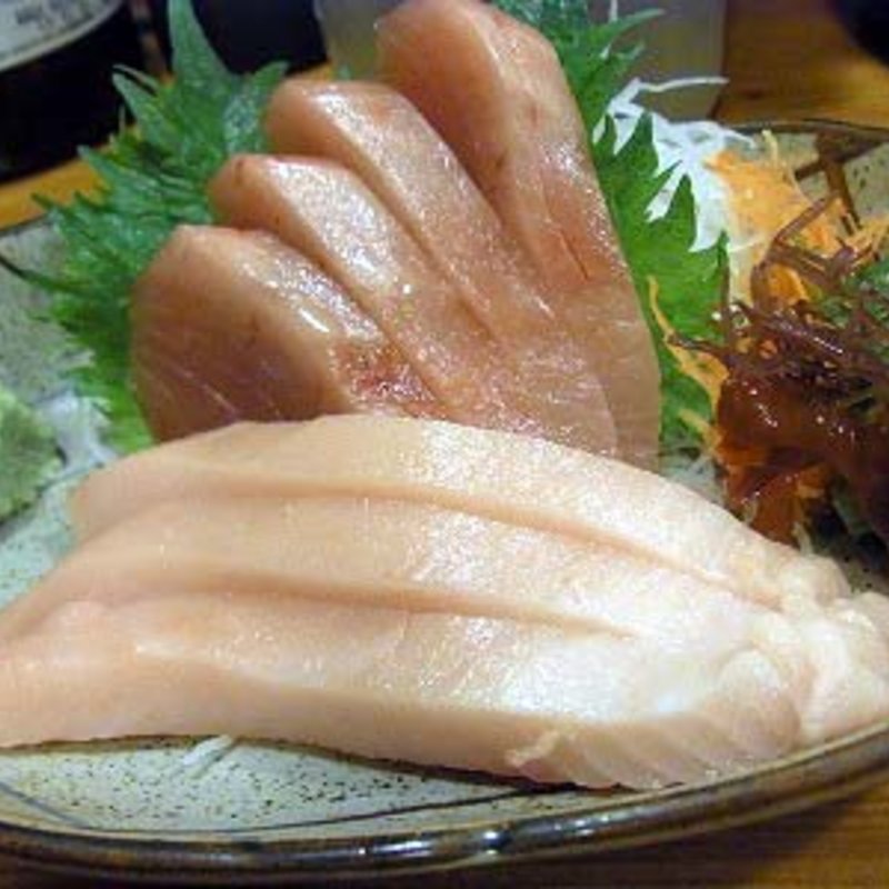 よこわのお造り(串焼き　いの田)