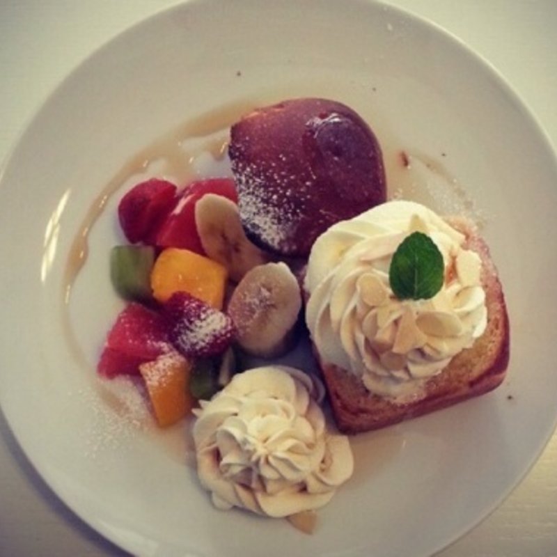 フルーツスフレパンケーキ(fuwa fuwa)