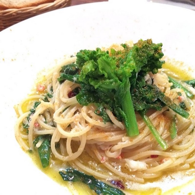 蟹のオイルパスタ (らきせぶ)