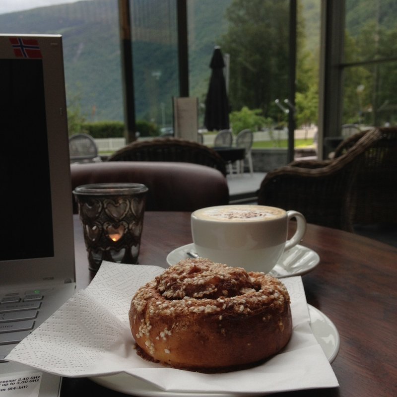 シナモンロール(Fretheim Hotel)