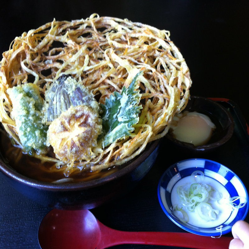 野菜天ぷらそば(鳥花雪)