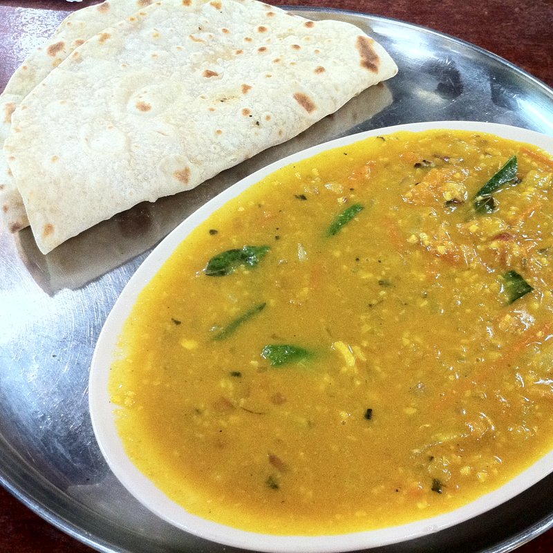 Chapati Set - Tomato Curry(Bistro Jelita Maju)