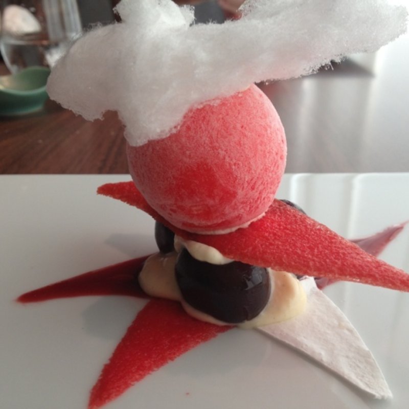 メニューA(エ・オ 〈ベルナール・ロワゾー・スィニャテュール〉)