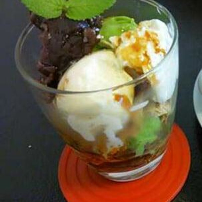 抹茶パフェ(cafe Rossy)