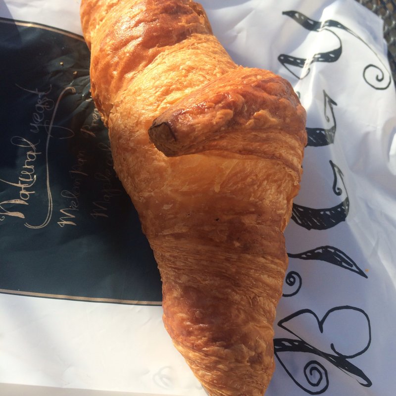 クロワッサン(ビギー)