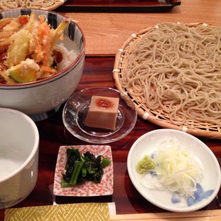 野菜かき揚げ丼&セイロ(純手打そば 夢路 )