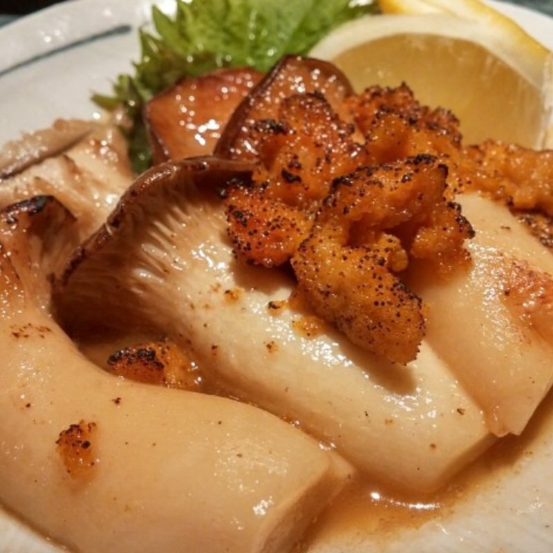 Sautéed Eryngii mushrooms and Uni(Bistro Beaux)