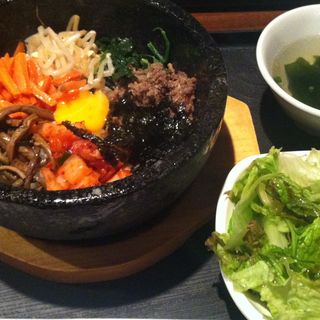 石焼ビビンパ(ソウルテーブル)