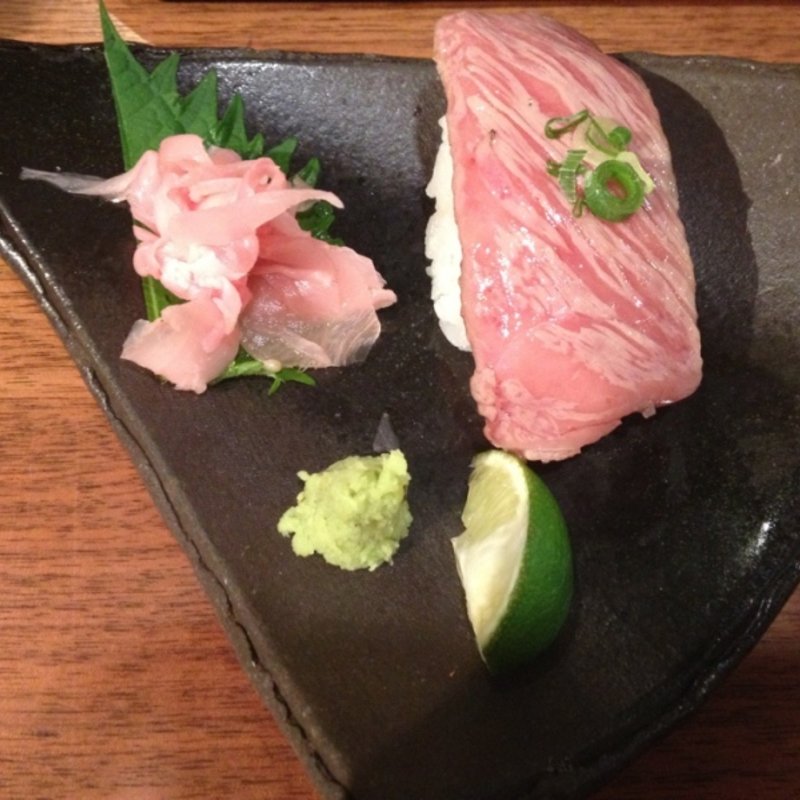 松阪牛にぎり寿司(伊勢うどん 奥野家 （いせうどん おくのや）)