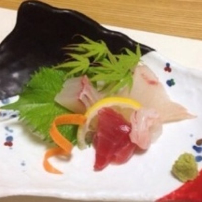 刺身の盛り合わせ(池家)