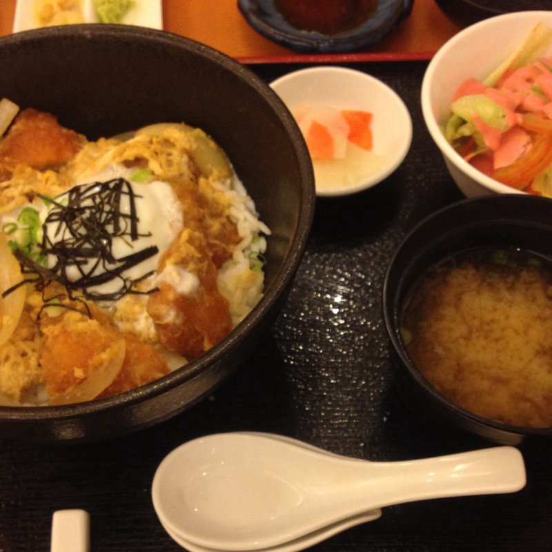 かつ丼定食(Sushi Restaurant TOKYO Deli)