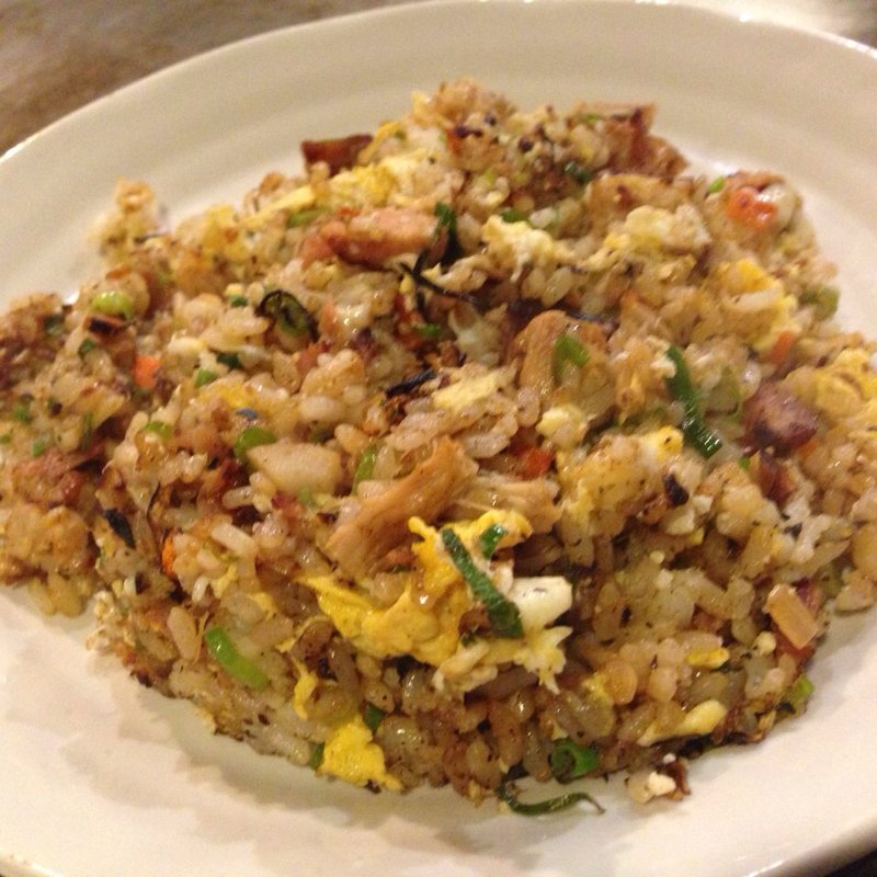 チャーハン(鉄板焼屋 人生の楽園 （じんせいのらくえん）)