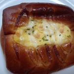 ハムチーズエッグパン(ベーカリー＆カフェ ル・パセリ)