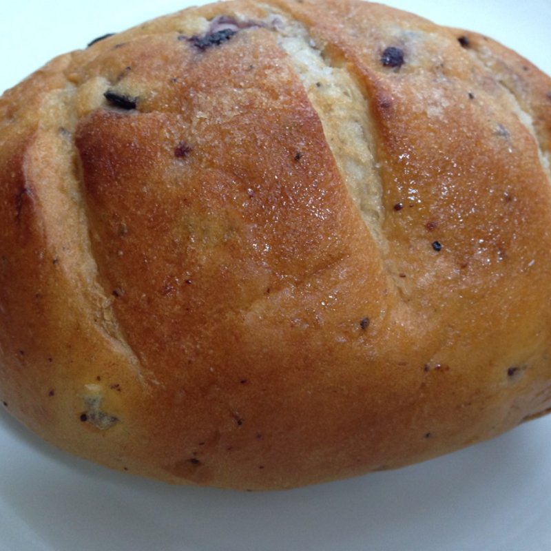 ブルーベリーブレッド(ベーカリー＆カフェ ル・パセリ)