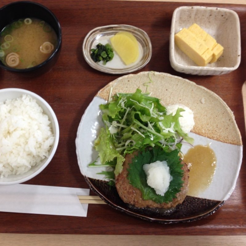 和風ハンバーグ定食(レストランロイヤル （ROYAL）)