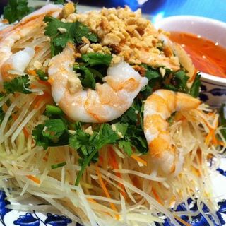 papaya salad(Pho & Company )