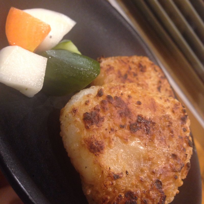 焼きおにぎり(2個)(もつ焼きばん 中目黒本店)