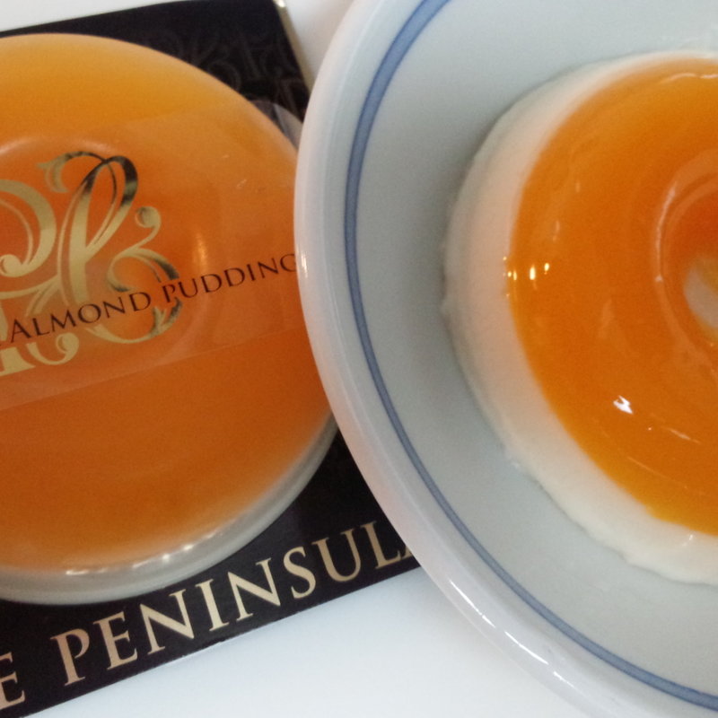 杏仁豆腐＆マンゴーソース(ペニンシュラ)
