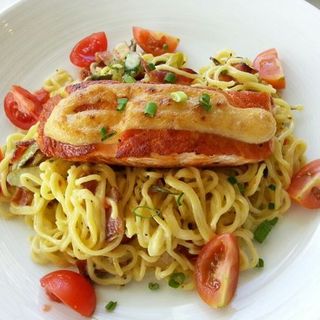 Garlic crusted salmon(Kapolei Golf Course Restaurant)