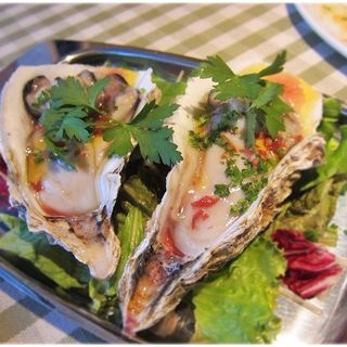 牡蠣のヴァプール（低温蒸気蒸し）1P380円(paris食堂EPICES~cocote&Tagin~ )