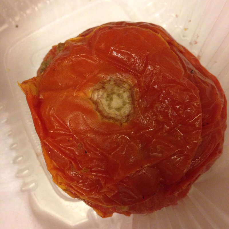 tomates farcies(Laffayett Gourmet stand mavrommatis)