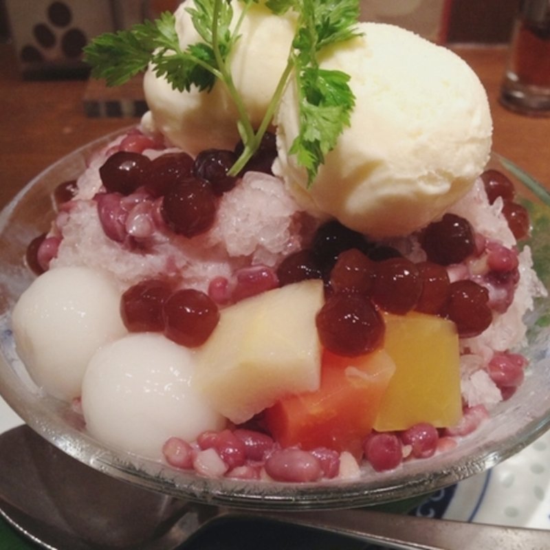 小豆ココナッツ＆ココナッツ練乳のかき氷(アジアン麺茶　大阪マルビル店)