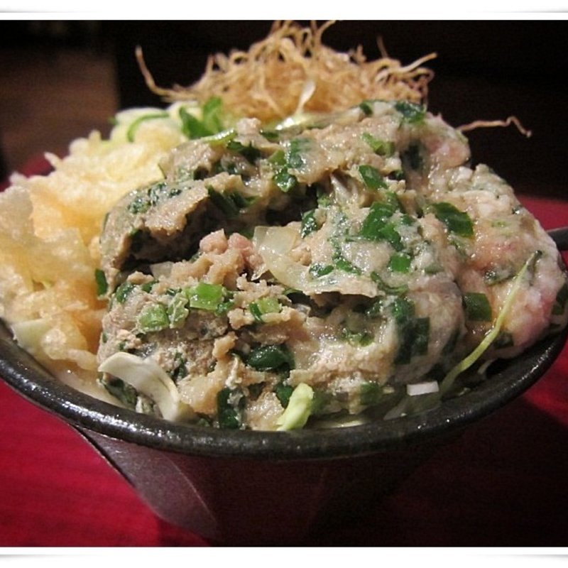 餃子もんじゃ　(もんじゃ焼・鉄板焼 みつばち)