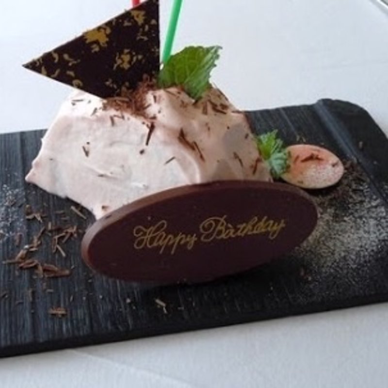 バースデーデザート(パニエ)