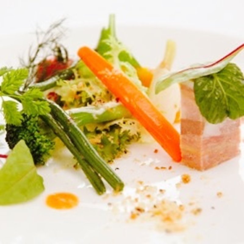 サラダ、テリーヌ(パニエ)