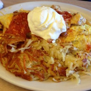 Fajita Chicken Omelette(The Pancake Factory)