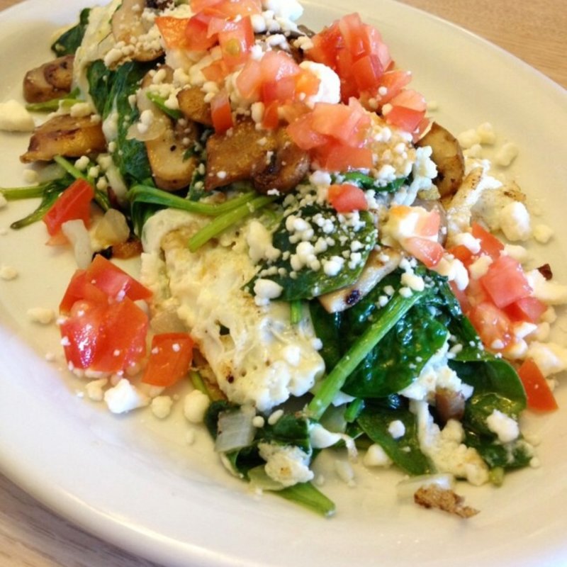 Spinach Tomato Feta Omelette(The Pancake Factory)