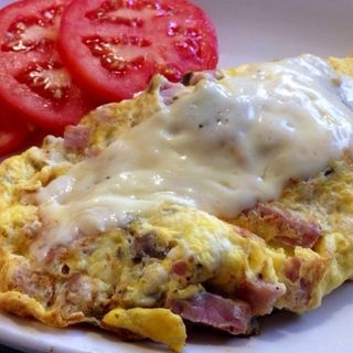 Avocado Ham Mushroom and Cheese Omelette(Omelette & Waffle Shop)
