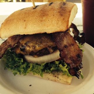 Da Kine(VJs North Shore Dogs )
