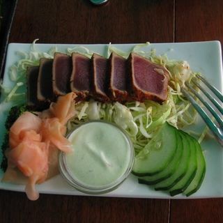Blackend Seared Ahi Tuna(Haleiwa Joe’s Seafood Grill)